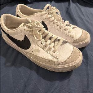 Nike Cream and Black Low-Top Sneakers